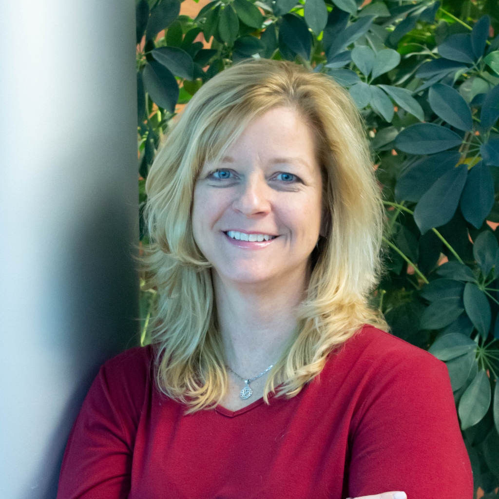 Jennifer Healy Headshot