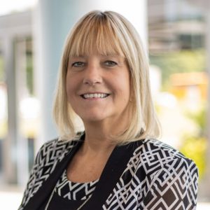 Karen Archer Headshot