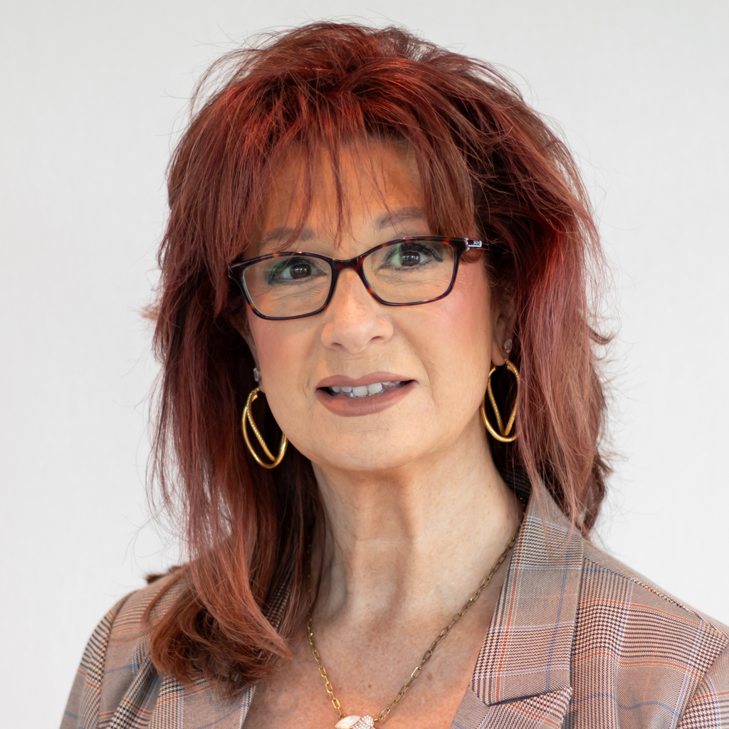 Michele Cleary Headshot